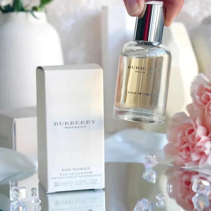 Burberry Weekend Eau de Parfum Spray 30ml for Women